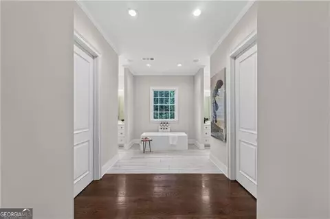 Entry Way - Undisclosed, Milton, GA 30004 photo 4 of 5