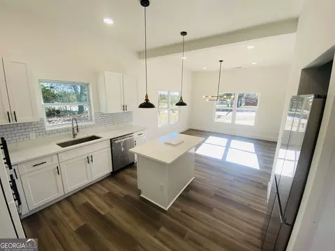 Kitchen - 545 Shady Ln, Toccoa, GA 30577 photo 1 of 1