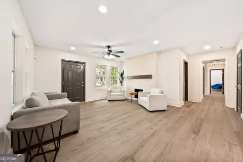 2949 Pearl St, East Point, GA 30344
