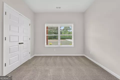 Bedroom - 132 Blackmon Rd, Williamson, GA 30292 photo 3 of 9