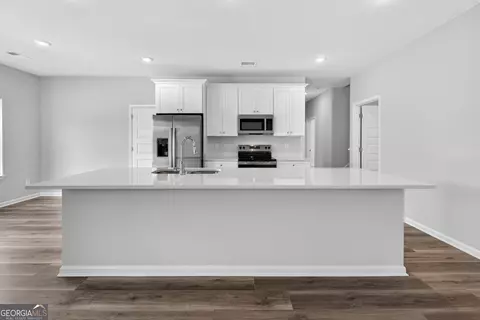 Kitchen - 132 Blackmon Rd, Williamson, GA 30292 photo 1 of 1