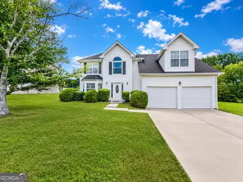 6049 Hitt Lake Trl, Stone Mountain, GA 30087