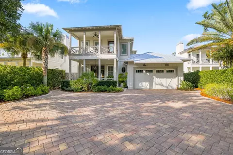 45 Glynn Oaks Ln, St. Simons, GA 31522