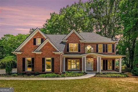 607 Crimsonwood Ct, Powder Springs, GA 30127