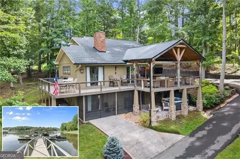 3755 Woods Creek Dr, Young Harris, GA 30582