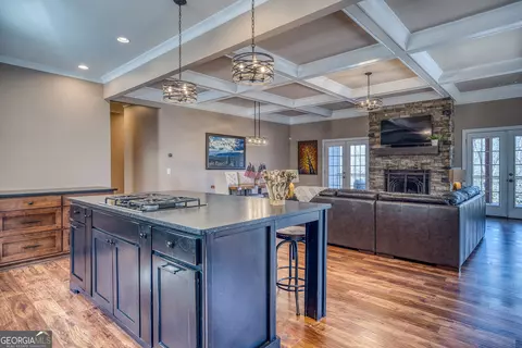 Kitchen - 112 Springhill Ln, Clarkesville, GA 30523 photo 7 of 8