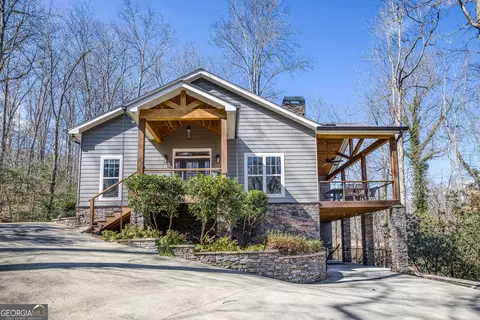 Exterior - 112 Springhill Ln, Clarkesville, GA 30523 photo 9 of 14