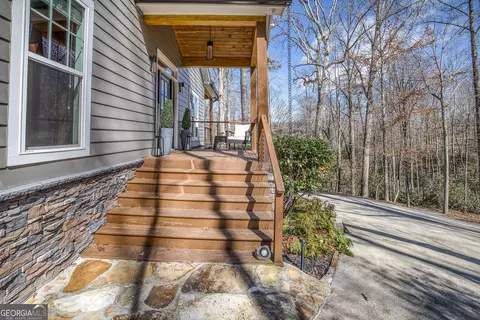 Exterior - 112 Springhill Ln, Clarkesville, GA 30523 photo 8 of 14