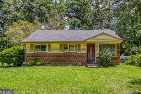 219 Peters Rd, Fayetteville, GA 30214