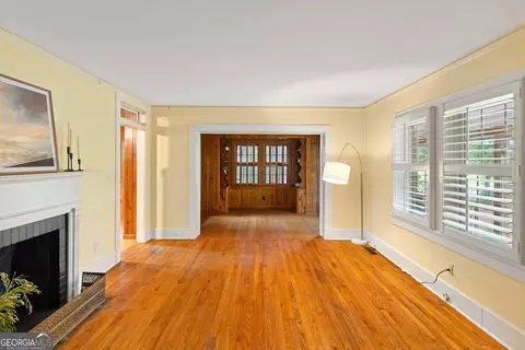 Living - 2735 Henry St, Augusta, GA 30909 photo 2 of 4