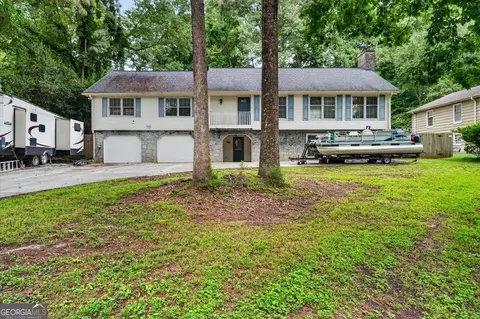 3009 Meadow Dr, Marietta, GA 30062
