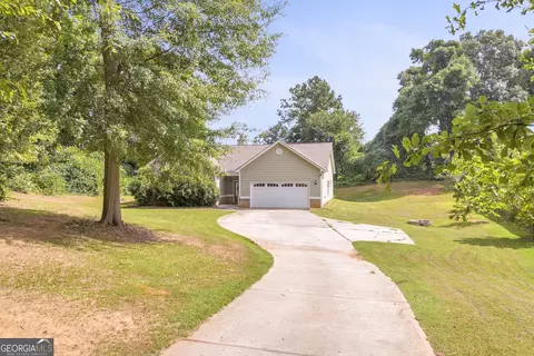 662 Carla Ct, Winder, GA 30680