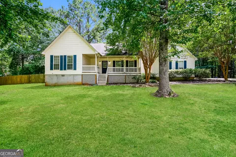 207 Lafayette St, Locust Grove, GA 30248