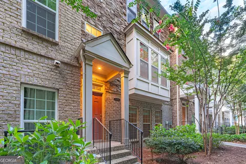 2166 Rock Creek Park, Decatur, GA 30033