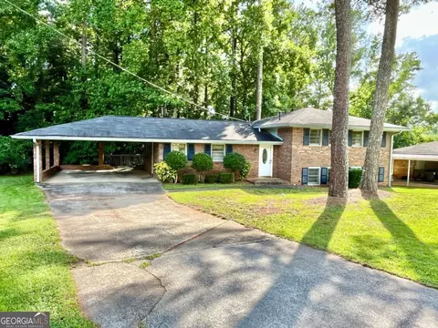 512 Donwood Ln SW, Marietta, GA 30060
