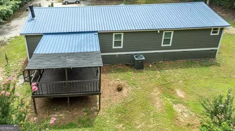 Exterior - 274 E Wright St, Winder, GA 30680 photo 9 of 9