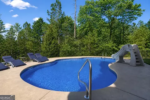 Exterior - 32 River Rapids Dr, Forsyth, GA 31029 photo 4 of 6