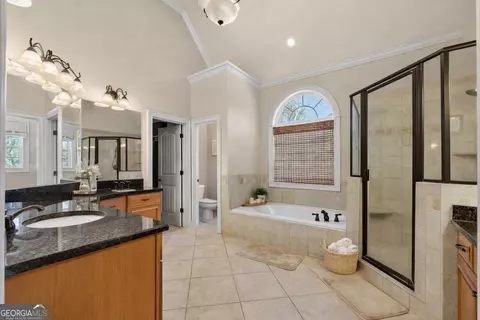 Bath - 32 River Rapids Dr, Forsyth, GA 31029 photo 1 of 4