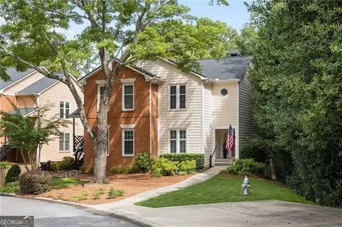 6502 Deerings Ln, Peachtree Corners, GA 30092