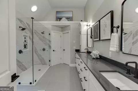 Bath - 2758 Pathview Dr, Dacula, GA 30019 photo 2 of 6