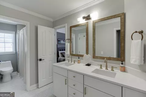 Bath - 2758 Pathview Dr, Dacula, GA 30019 photo 5 of 6