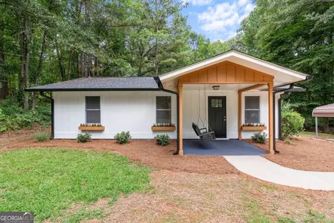 91 Water Spaniel Ln, Carrollton, GA 30116