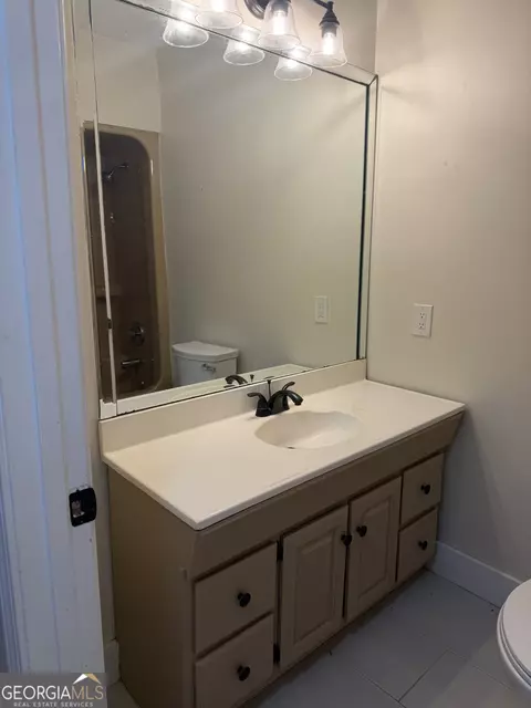 Bath - 171 Kelley Rd, Brooks, GA 30205 photo 5 of 6