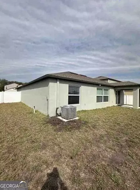 Undisclosed, Riverview, FL 33579 photo 3