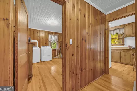 Entry Way - 625 Ila Rd, Commerce, GA 30529 photo 1 of 3