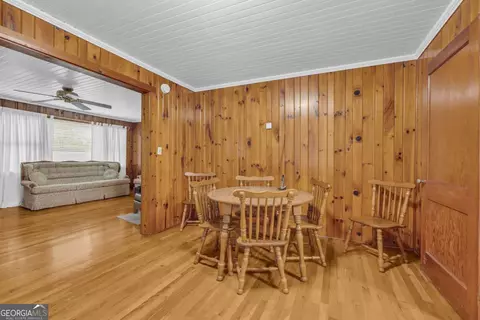 Dining - 625 Ila Rd, Commerce, GA 30529 photo 3 of 3