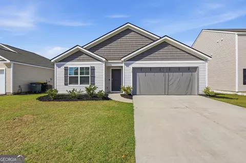 128 Skylark Rd, Bloomingdale, GA 31302