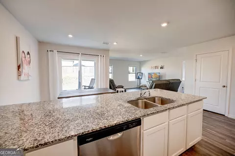 Kitchen - Undisclosed, Euharlee, GA 30145 photo 1 of 3