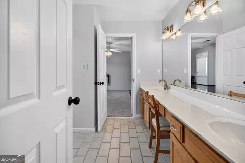 Entry Way - 145 Hardy Rd, Brooks, GA 30205 photo 2 of 3