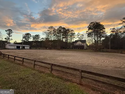 Exterior - 145 Hardy Rd, Brooks, GA 30205 photo 5 of 25