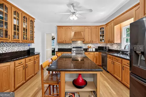 Kitchen - 145 Hardy Rd, Brooks, GA 30205 photo 3 of 3