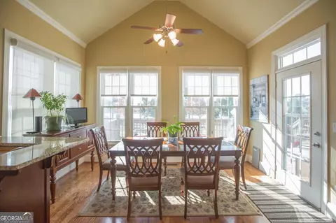 Dining - 1101 E Magnolia Loop, Madison, GA 30650 photo 2 of 4