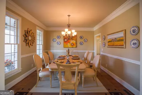 Dining - 1101 E Magnolia Loop, Madison, GA 30650 photo 1 of 4