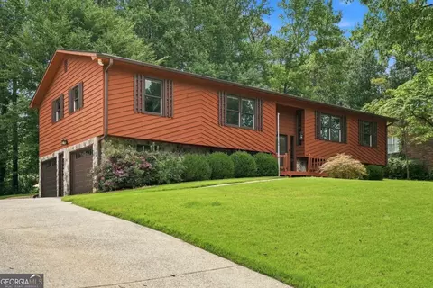 2448 Annandale Dr, Marietta, GA 30066