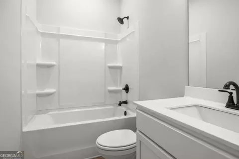 Bath - 149 Barton Spgs, Bethlehem, GA 30620 photo 1 of 3