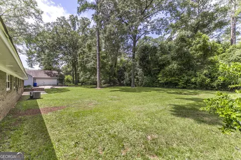 Exterior - 113 Shadow Ln, Warner Robins, GA 31088 photo 8 of 12