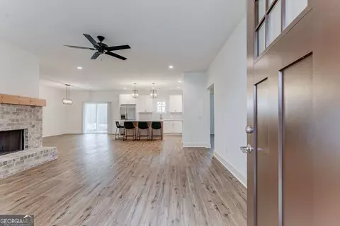 552 Clayton St, Commerce, GA 30529 photo 9