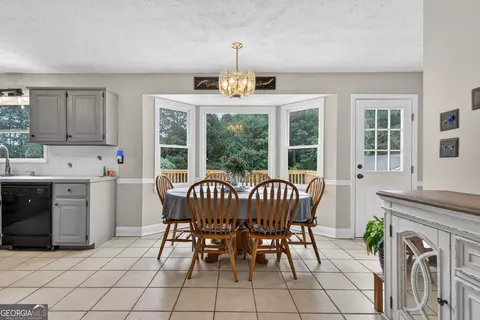 Dining - 136 Thicket Trl, Mcdonough, GA 30252 photo 1 of 2