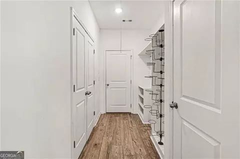 Entry Way - 2304 Margaux Ct, Monroe, GA 30656 photo 3 of 6