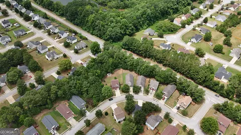View/Area - 1952 Boatswain Dr, Hampton, GA 30228 photo 6 of 9