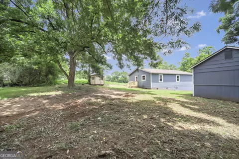Exterior - 240 Jackson St, Barnesville, GA 30204 photo 6 of 7