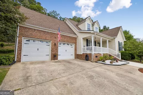Exterior - 2926 Vine Dr, Dalton, GA 30721 photo 2 of 10