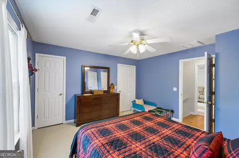 Bedroom - 2926 Vine Dr, Dalton, GA 30721 photo 6 of 9