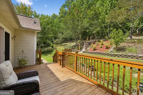 Exterior - 2926 Vine Dr, Dalton, GA 30721 photo 7 of 10