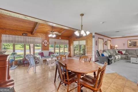 Dining - 818 Mccrary Rd, Molena, GA 30258 photo 2 of 3