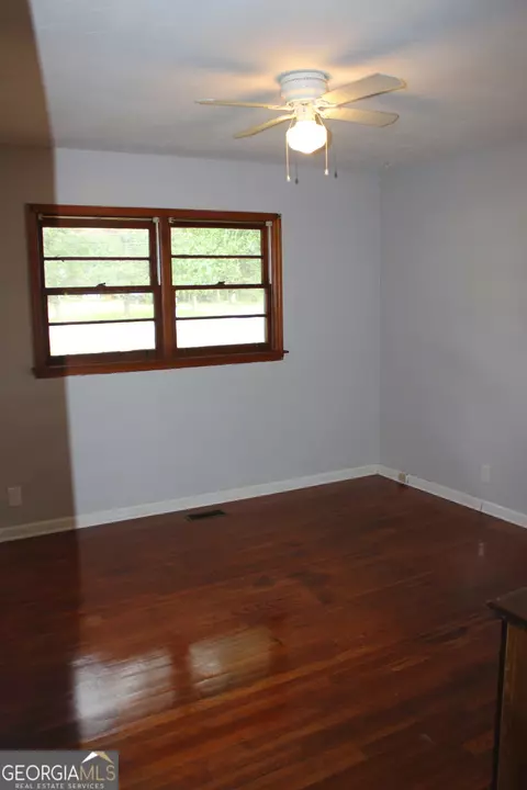 154 Poplar Cir, Lagrange, GA 30241 photo 4